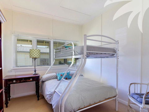 Aleda House - Hobart Tourism 1