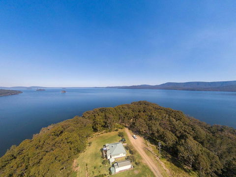 Aleda House - Hobart Tourism 0