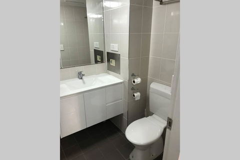 All In 500 Aud Weekly Beachfront The STRAND Studio Apartment - Hobart Tourism 1