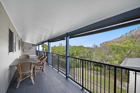 Allamanda Sands - 23 Oriole Avenue - Hobart Tourism 3
