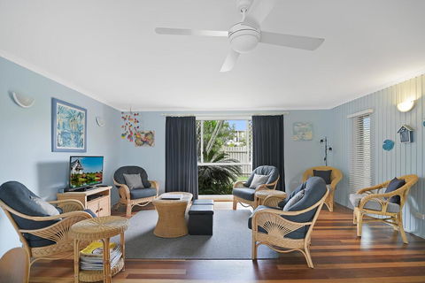 Allamanda Sands - 23 Oriole Avenue - Hobart Tourism 2
