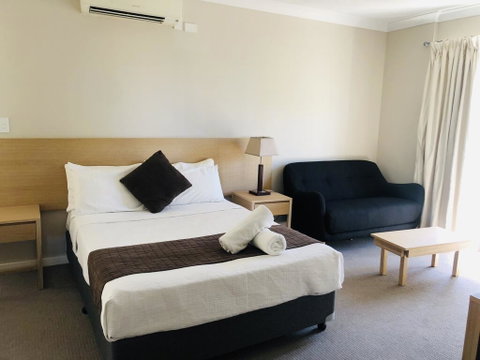Alloggio Hamilton Brisbane Airport Newly Renovated - Tourism TAS 1