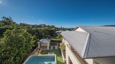 Alpha 8 On Waterson - Airlie Beach - Hobart Tourism 3