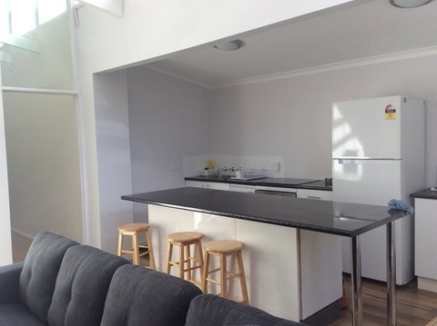 Alpha Centauri Townhouses - Tourism TAS 2