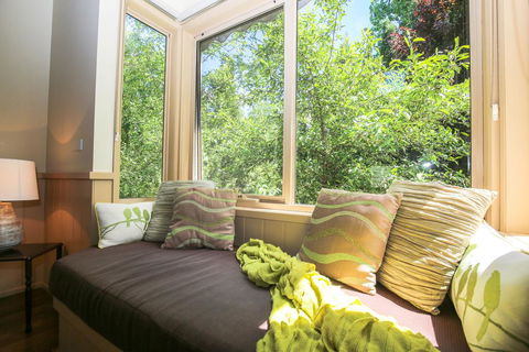 Alpine Arnica Cottage 2 - Tourism TAS 2