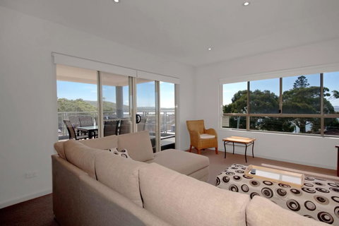 Alta Mira, Unit 14, 12 - 14 Soldiers Point Rd - Tourism TAS 1