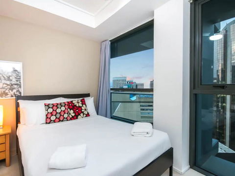 Amazing Brisbane CBD 2 Bedroom Apartment With River Views - Tourism TAS 3