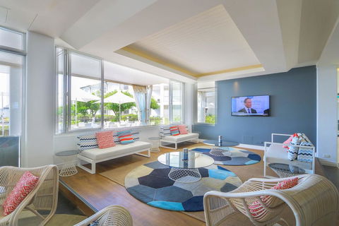 Amazing Ocean Views Resort Apartment - Hobart Tourism 3