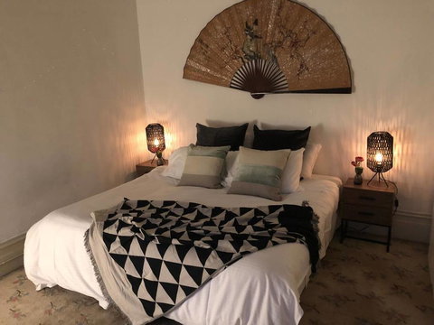 Amazing River Views - Fabulous Footscray Fun!!! - Hobart Tourism 1