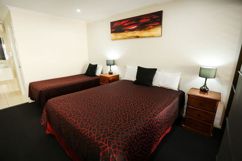 Amber Lodge Motel - Hobart Tourism 0