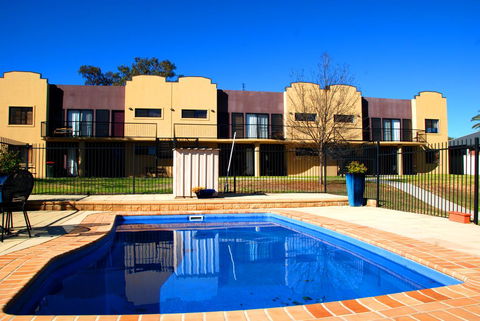Amberoo Apartments - Tourism TAS 0