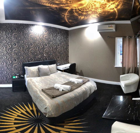 Amelia Boutique Hotel - Tourism TAS 3