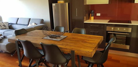 Anchorage Apartments - Hobart Tourism 3