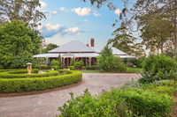 Book Crows Nest Accommodation Vacations Tourism TAS Tourism TAS