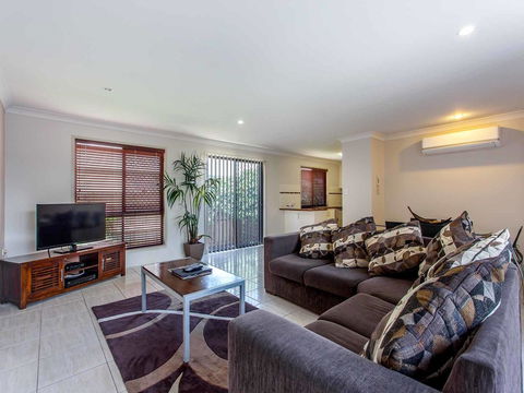 Annand Mews Apartments - Hobart Tourism 1