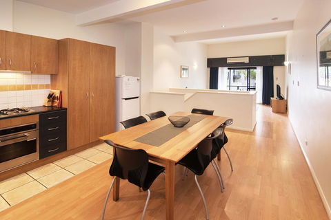 Apartment 115 - Located On The Main Street - Hobart Tourism 0