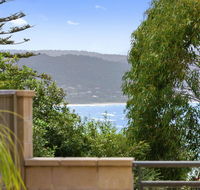 APARTMENT 23 PACIFIC APARTMENTS - sit on the deck and soak in the view - Hobart Tourism