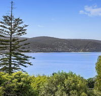 APARTMENT 29 PACIFIC APARTMENTS - Grand Escape with ocean views - Hobart Tourism
