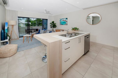 Apartment Close To The City Life On Lake 3 - Hobart Tourism 3