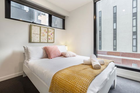 Apartment On BOURKE St - HEART Of Melbourne CBD. - Tourism TAS 2