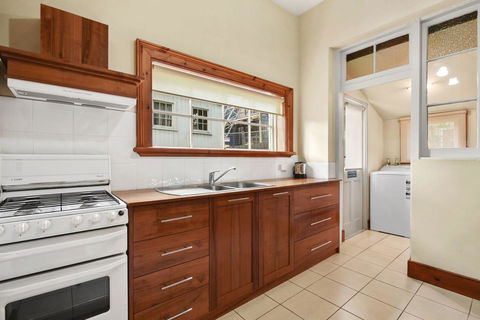 Apartments At York Mansions - Tourism TAS 2