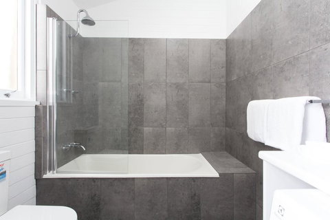 Apartments On Elsmere - Tourism TAS 2