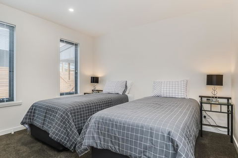 Apartments On Fraser Bicheno - Tourism TAS 3