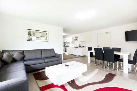Apex Park Holiday Apartments - Hobart Tourism 1