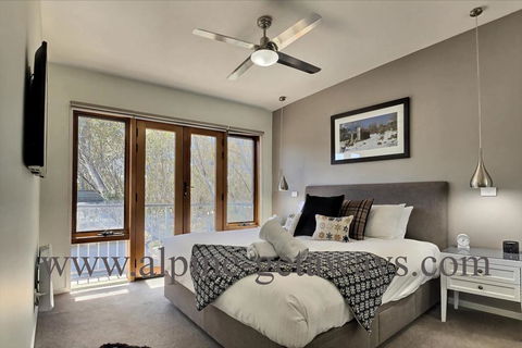 Apres - Tourism TAS 1