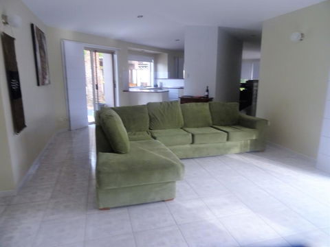 Apurla Hervey Bay - Located At The Point - Hobart Tourism 1