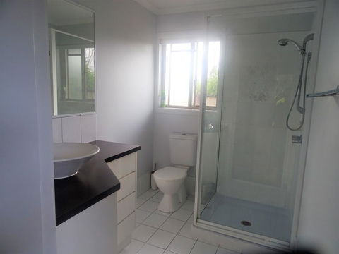 Apurla Hervey Bay - Located At The Point - Hobart Tourism 3