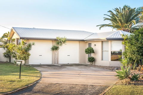 Apurla Hervey Bay - Located At The Point - Hobart Tourism 2