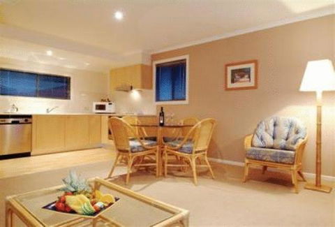 Aqualuna Beach Resort - Hobart Tourism 2