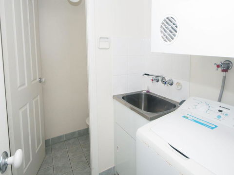 Aquarius Apartment 3 - Hobart Tourism 1
