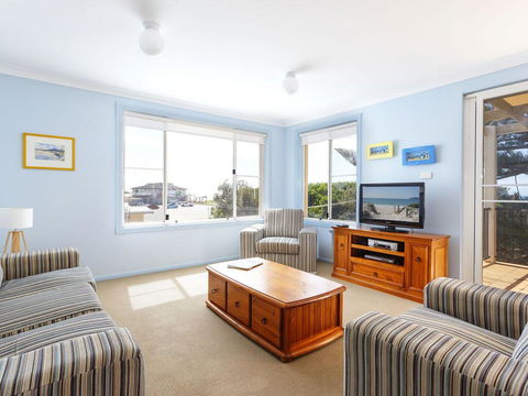 Aquarius Apartment 7 - Hobart Tourism 2