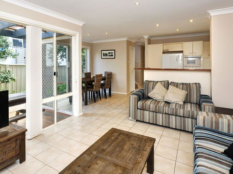 Aquarius Townhouse - Hobart Tourism 1