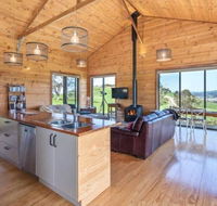 Aquila Barn - Tourism TAS