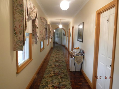 Arabella Country House - Hobart Tourism 2