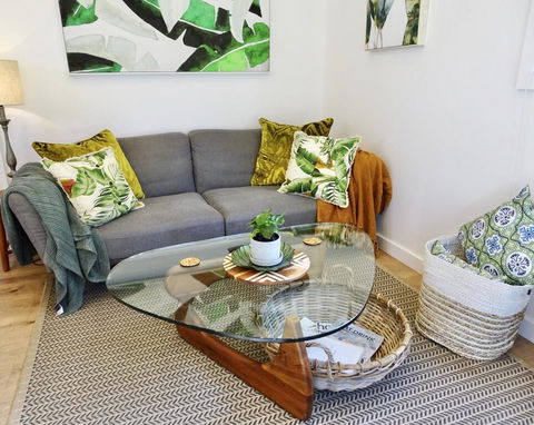 Arakoola Studio - Tourism TAS 2