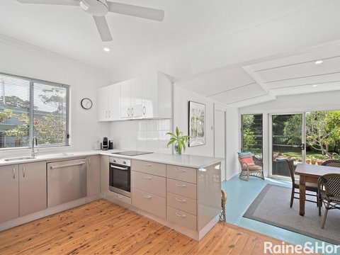 Arcadia By The Sea - Hobart Tourism 0