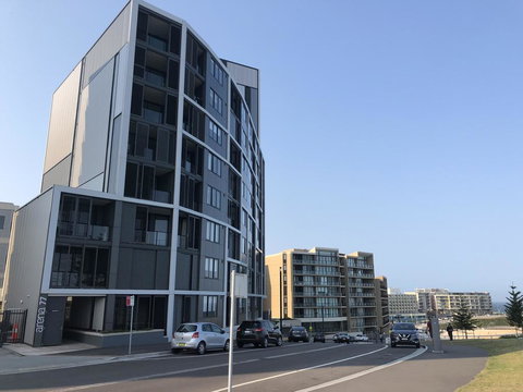 Arena On The Beach - Tourism TAS 1