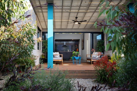 Arenas South - Tourism TAS 0