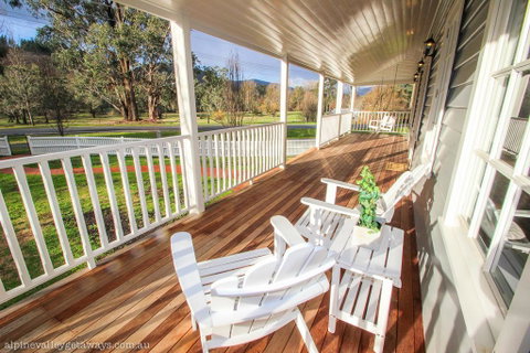 Arlington - Tourism TAS 1