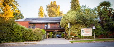 Armour Motor Inn - Hobart Tourism 0