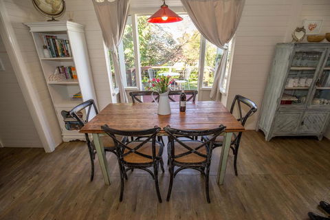 Arohanui - Tourism TAS 2