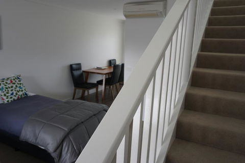 Ashmont Motel And Apartments - Hobart Tourism 1