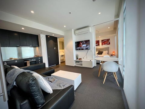Luxury 2 Bedroom Suite Near Adelaide With A Car Park - Hobart Tourism 0