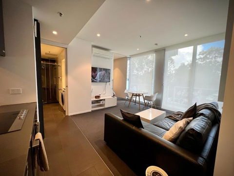 Luxury 2 Bedroom Suite Near Adelaide With A Car Park - Hobart Tourism 2