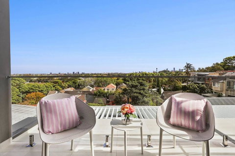 Luxury NEW 5BDRM Oasis With Heated Pool - Tourism TAS 2