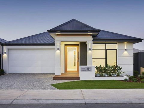 Luxury Bedrooms In A Resort Style Home - Tourism TAS 1